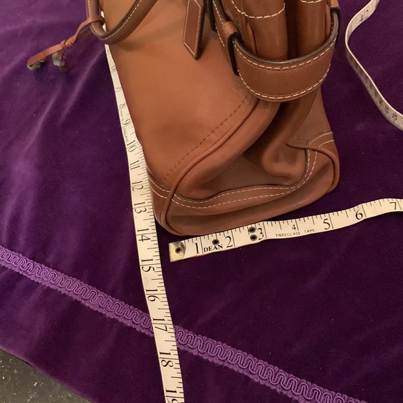 Coach EUC handbag, dark camel colour - Picture 11 of 16